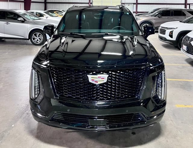 Used 2025 Cadillac Escalade Sport Platinum AWD/4WD image 12