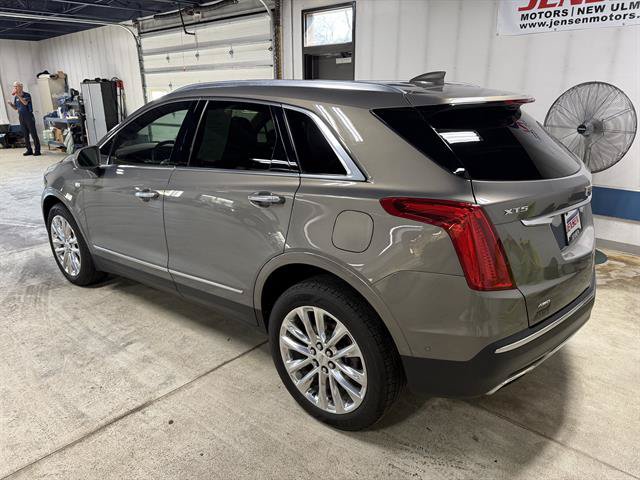 Certified 2018 Cadillac XT5 Platinum w/ Driver Assist Package AWD/4WD image 3