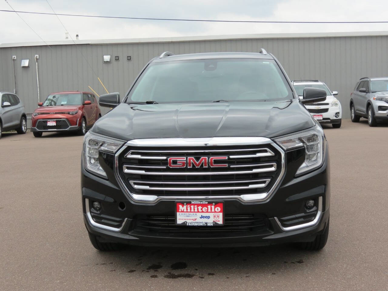Used 2023 GMC Terrain SLT image 7