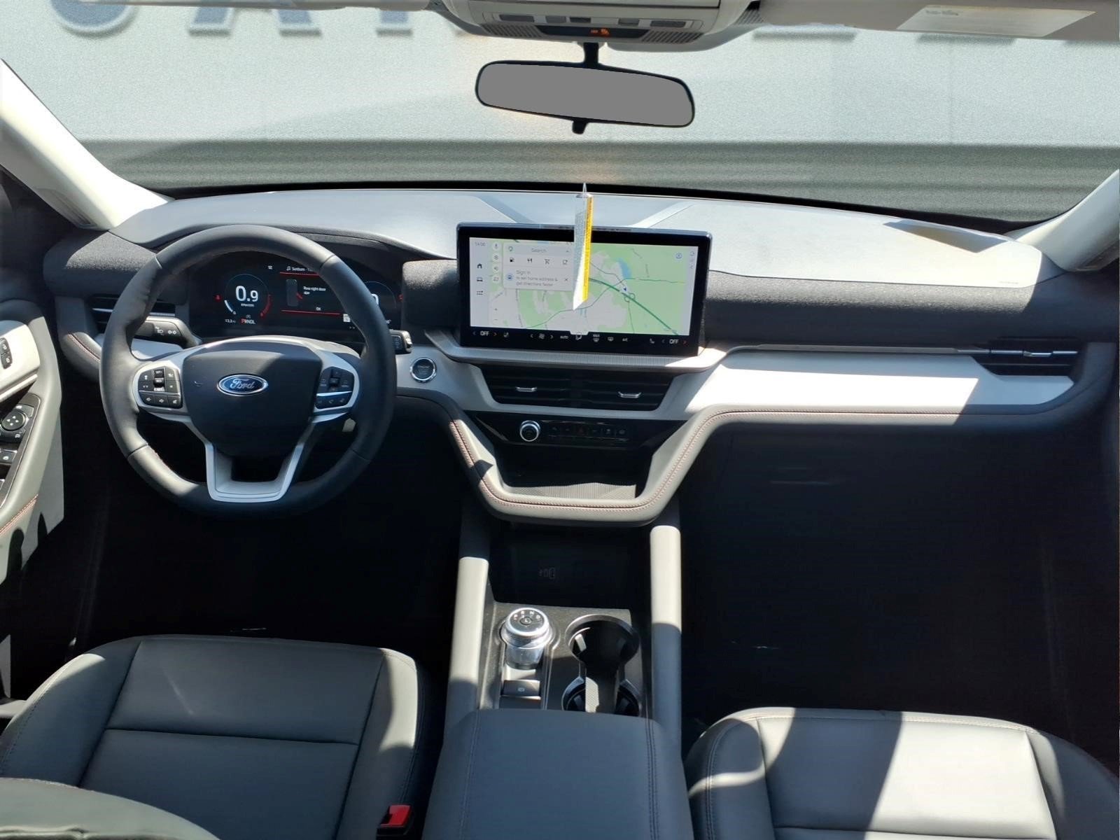 New 2026 Ford Explorer Active w/ Active Comfort Package AWD/4WD image 8