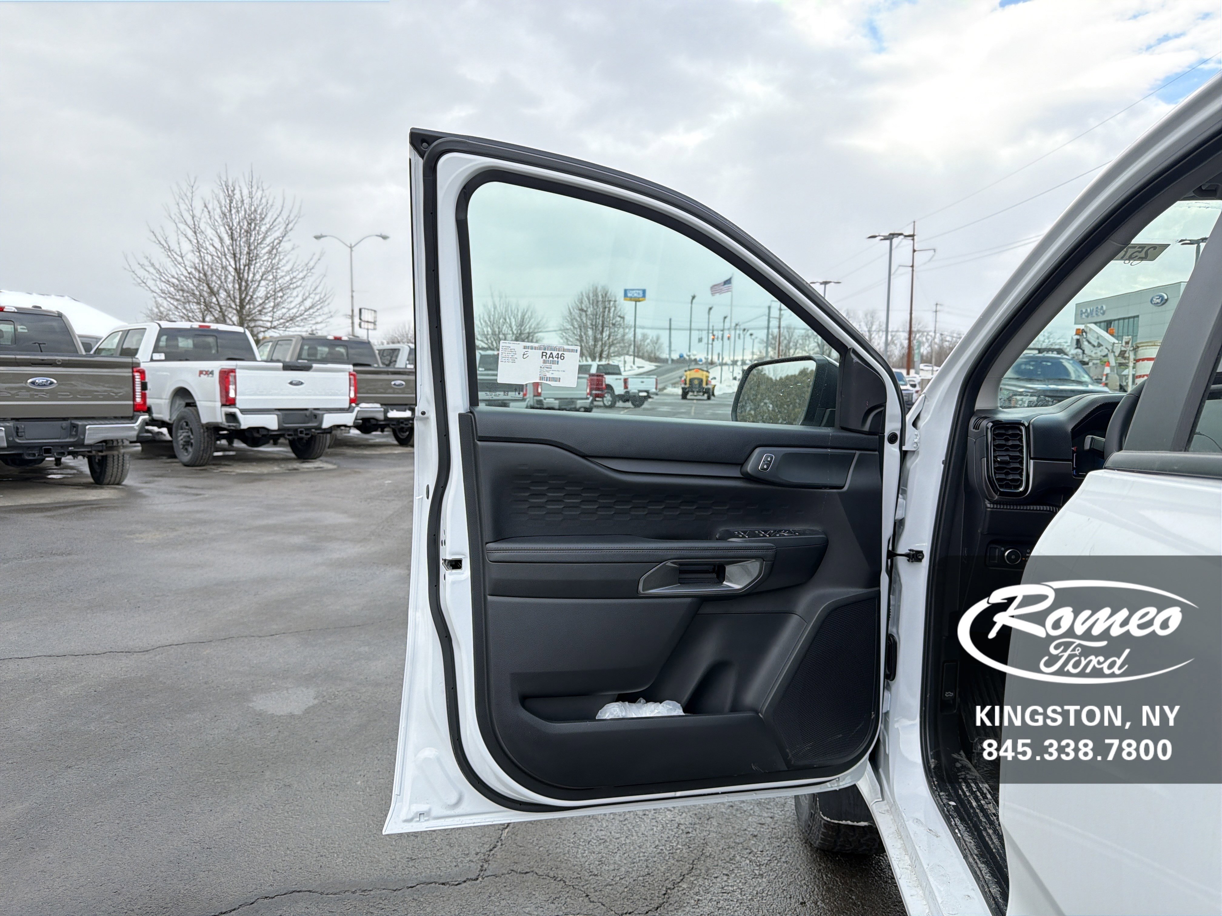 New 2025 Ford Ranger XLT w/ Equipment Group 301A High image 11