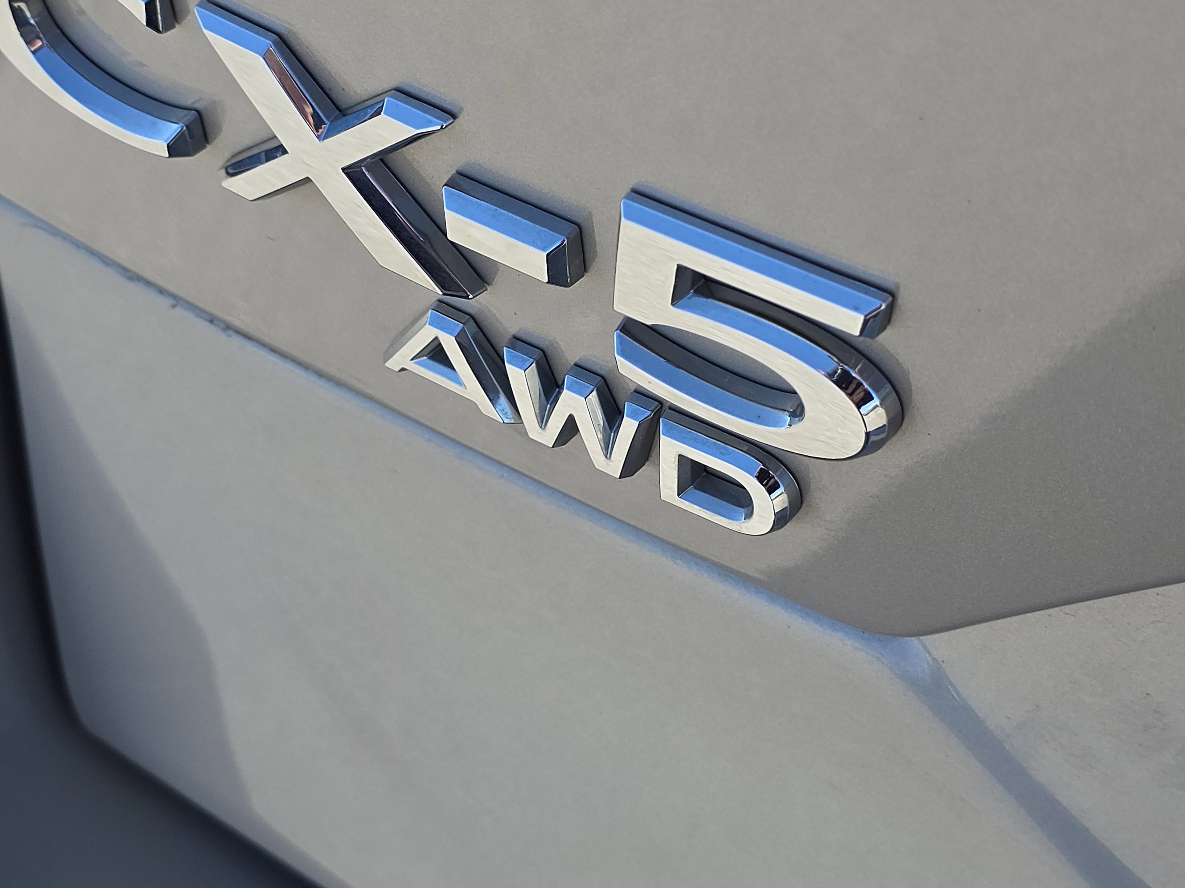 Used 2025 MAZDA CX-5 AWD 2.5 S w/ Preferred Package image 15