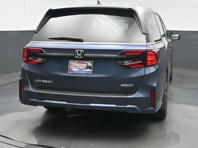 New 2027 Honda Odyssey Touring image 5