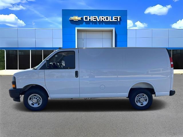 New 2026 Chevrolet Express 2500 w/ Driver Convenience Package RWD image 6