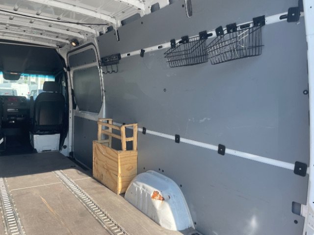 Used 2023 Mercedes-Benz Sprinter 2500 image 21