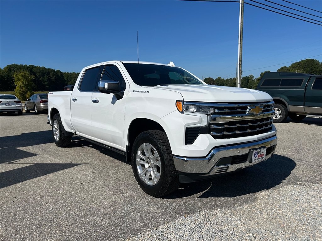 Used 2023 Chevrolet Silverado 1500 LTZ AWD/4WD image 9