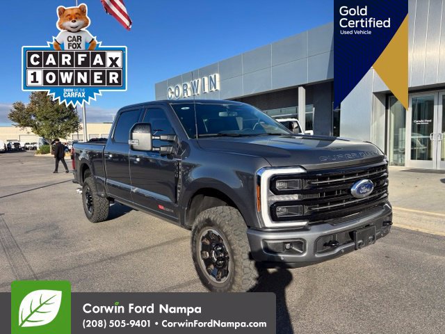 Used 2026 Ford F350 Platinum w/ Tremor Off-Road Package AWD/4WD image 3