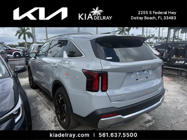 Used 2026 Kia Sorento S w/ S Panoramic Sunroof Package FWD image 8