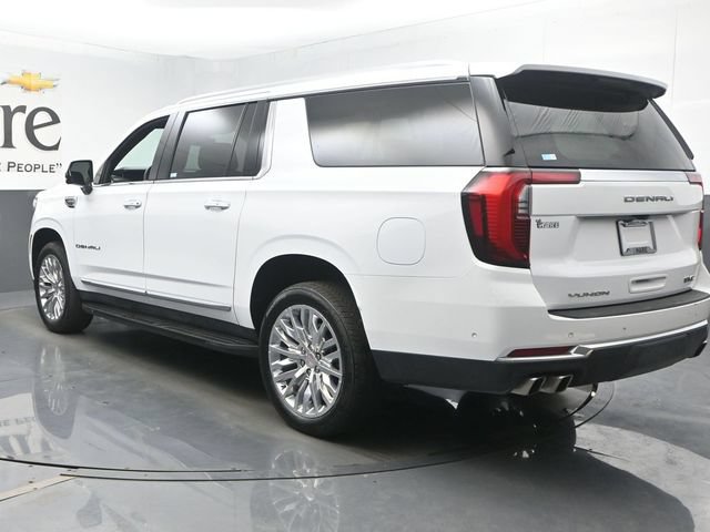 Used 2025 GMC Yukon XL Denali AWD/4WD image 35