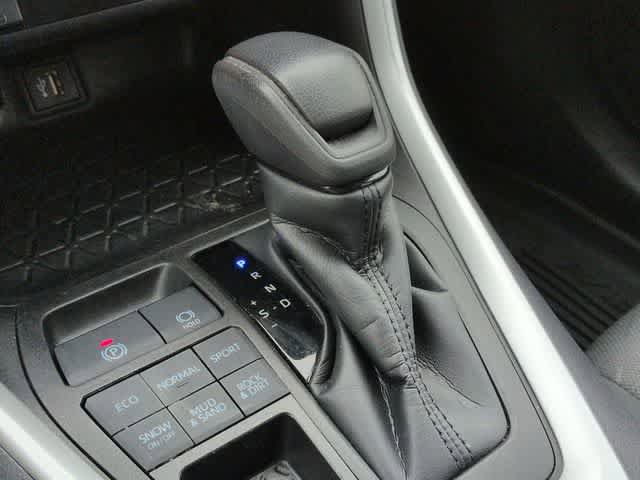 Used 2023 Toyota RAV4 XLE w/ Convenience Package AWD/4WD image 31
