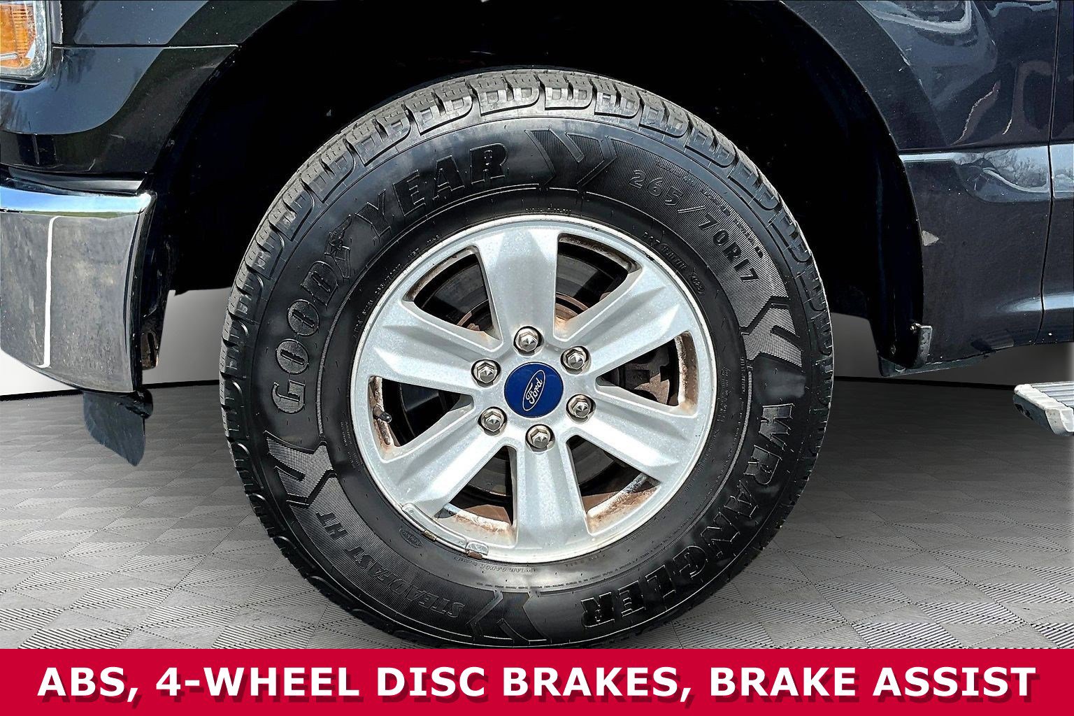 Used 2015 Ford F150 XLT image 31