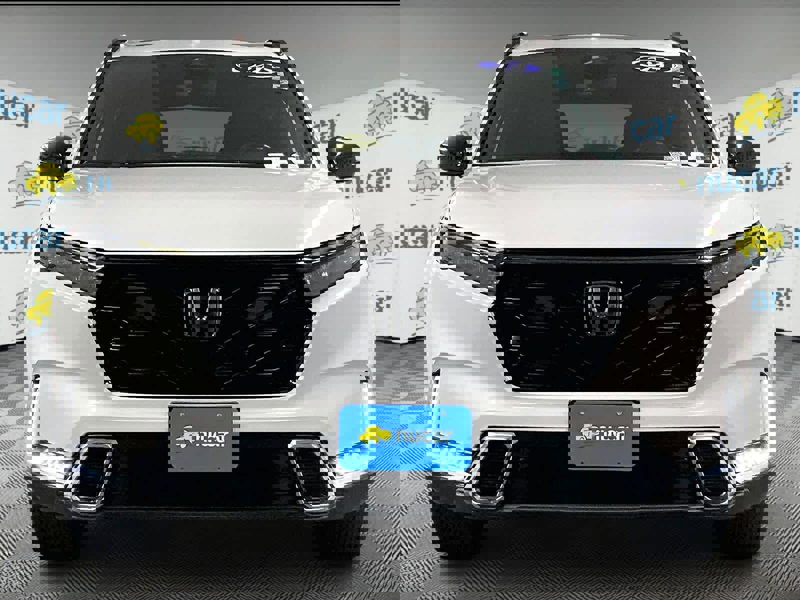 Used 2024 Honda CR-V Sport Touring image 2