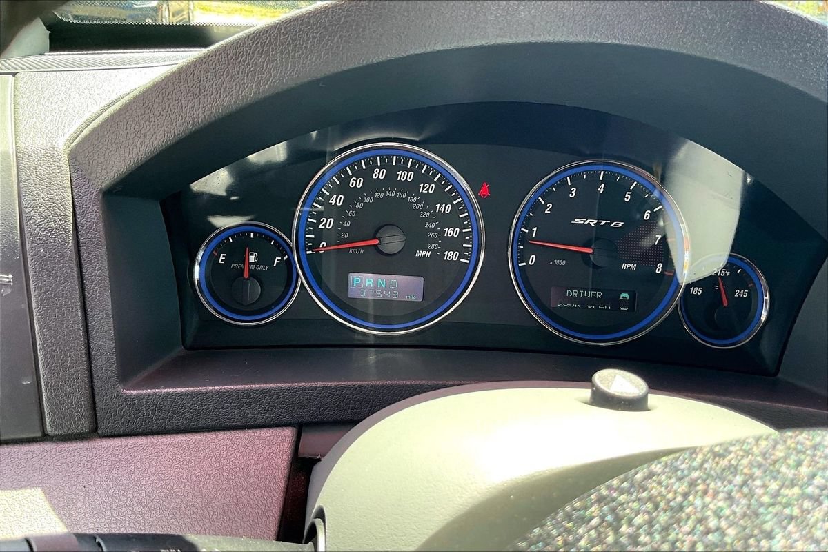 Used 2006 Jeep Grand Cherokee SRT8 w/ SRT Option Group I AWD/4WD image 13