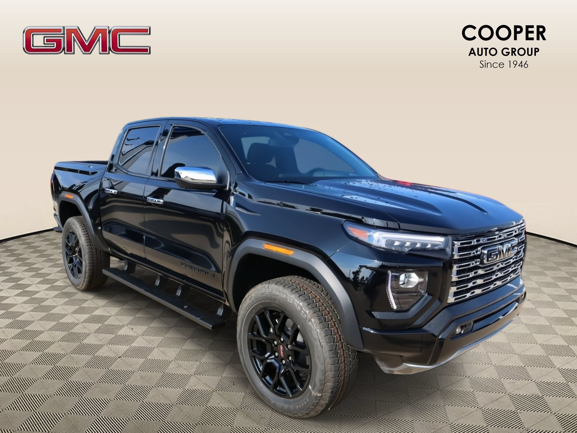 New 2026 GMC Canyon Denali w/ LPO, Denali Black Edition AWD/4WD image 1