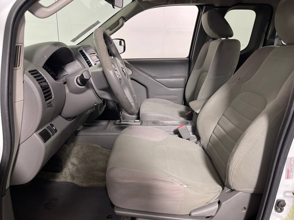 Used 2016 Nissan Frontier S RWD image 12