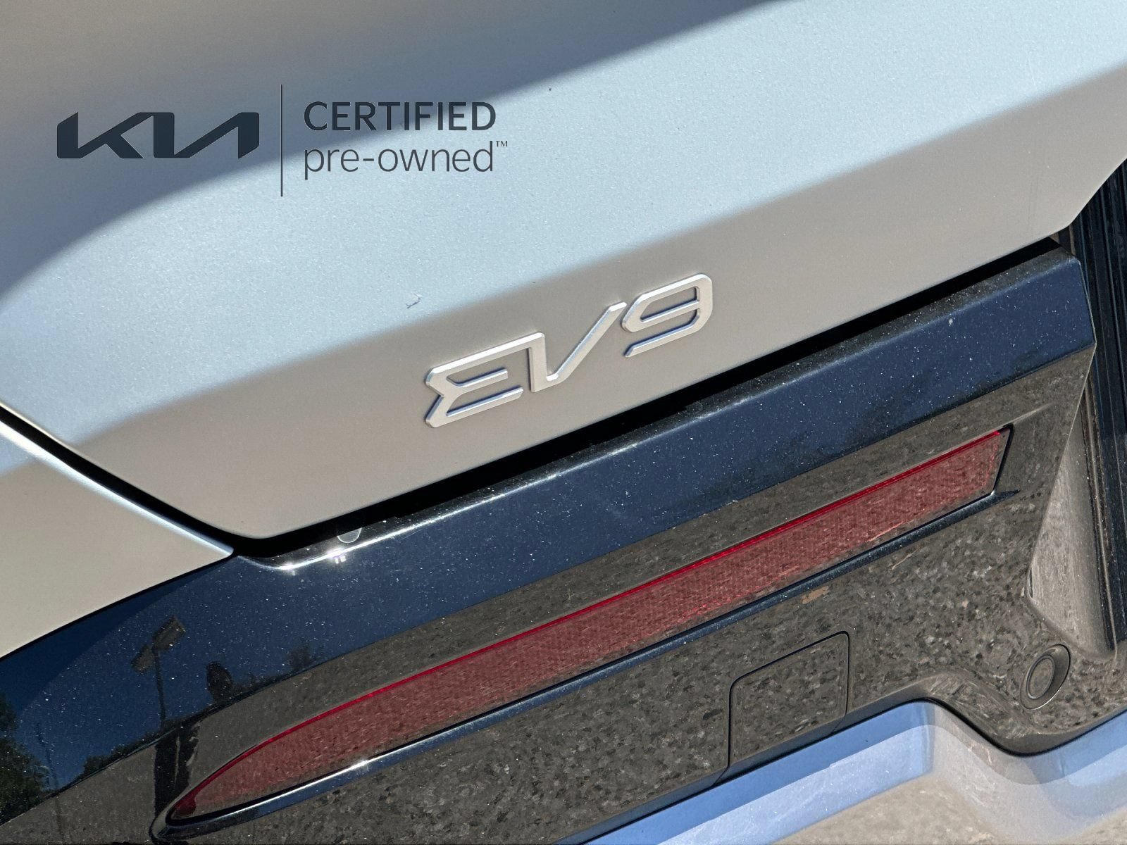 Certified 2024 Kia EV9 Land AWD/4WD image 29