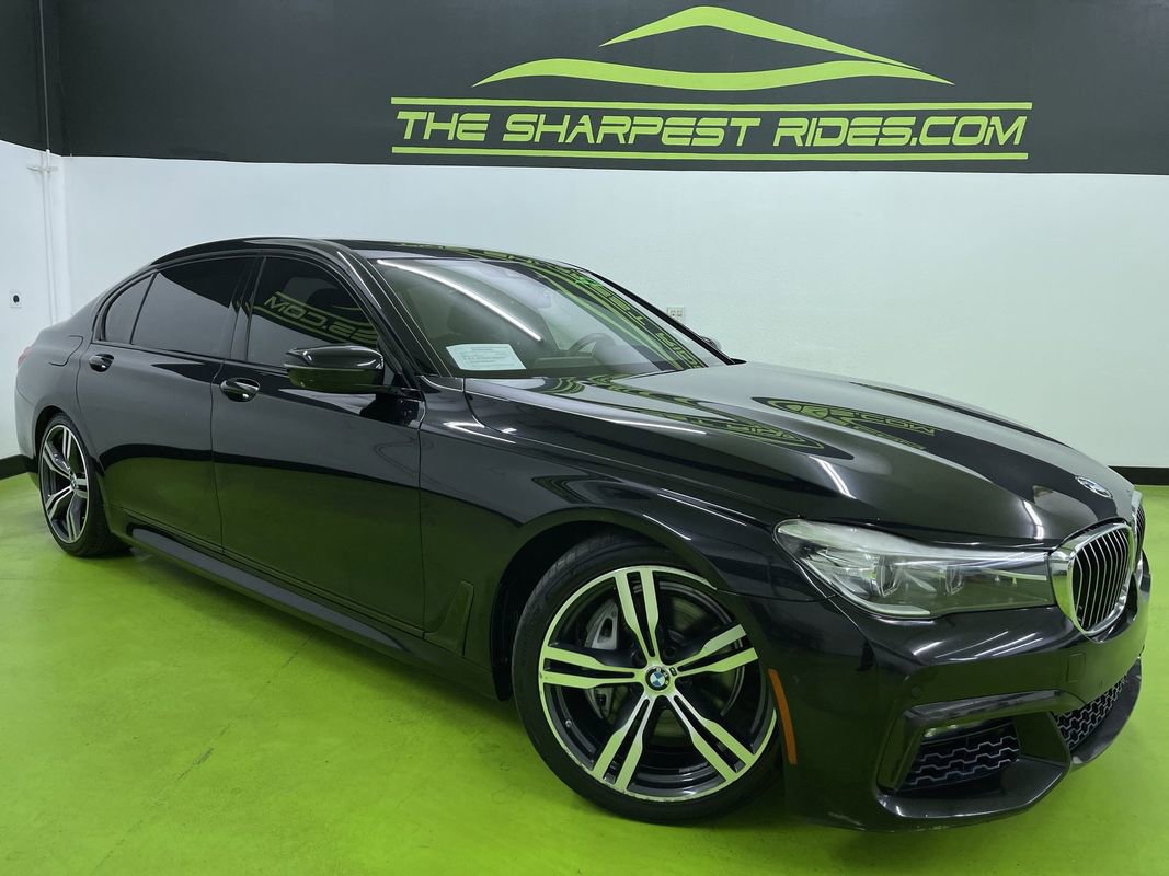 Used 2017 BMW 740i image 1