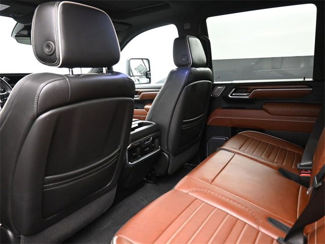 Used 2025 GMC Sierra 2500 Denali Ultimate image 17