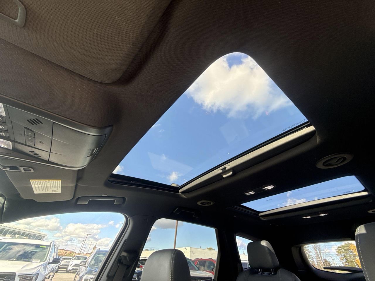 Certified 2023 Buick Enclave Essence w/ Experience Buick Package image 24