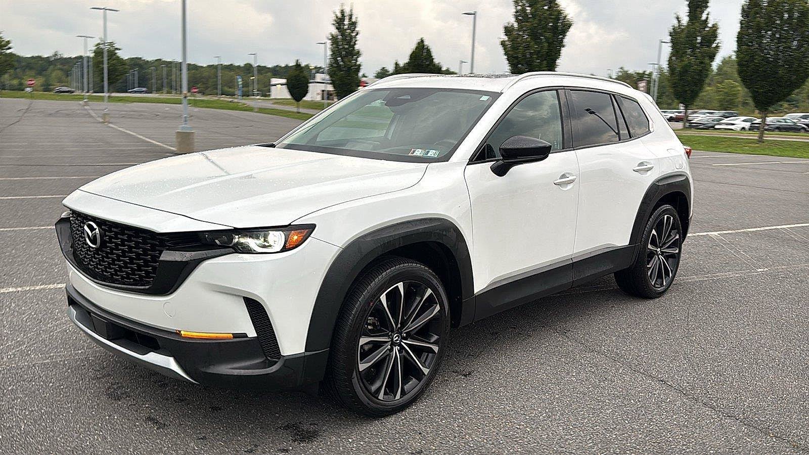 Used 2025 MAZDA CX-50 AWD 2.5 Turbo w/ Premium Pkg image 12