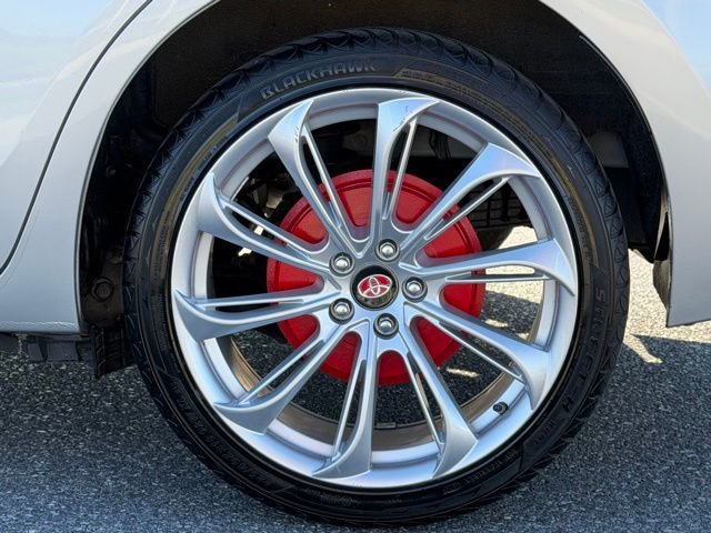 Used 2017 Toyota Corolla LE w/ Carpet Mat Package (TMS) image 17