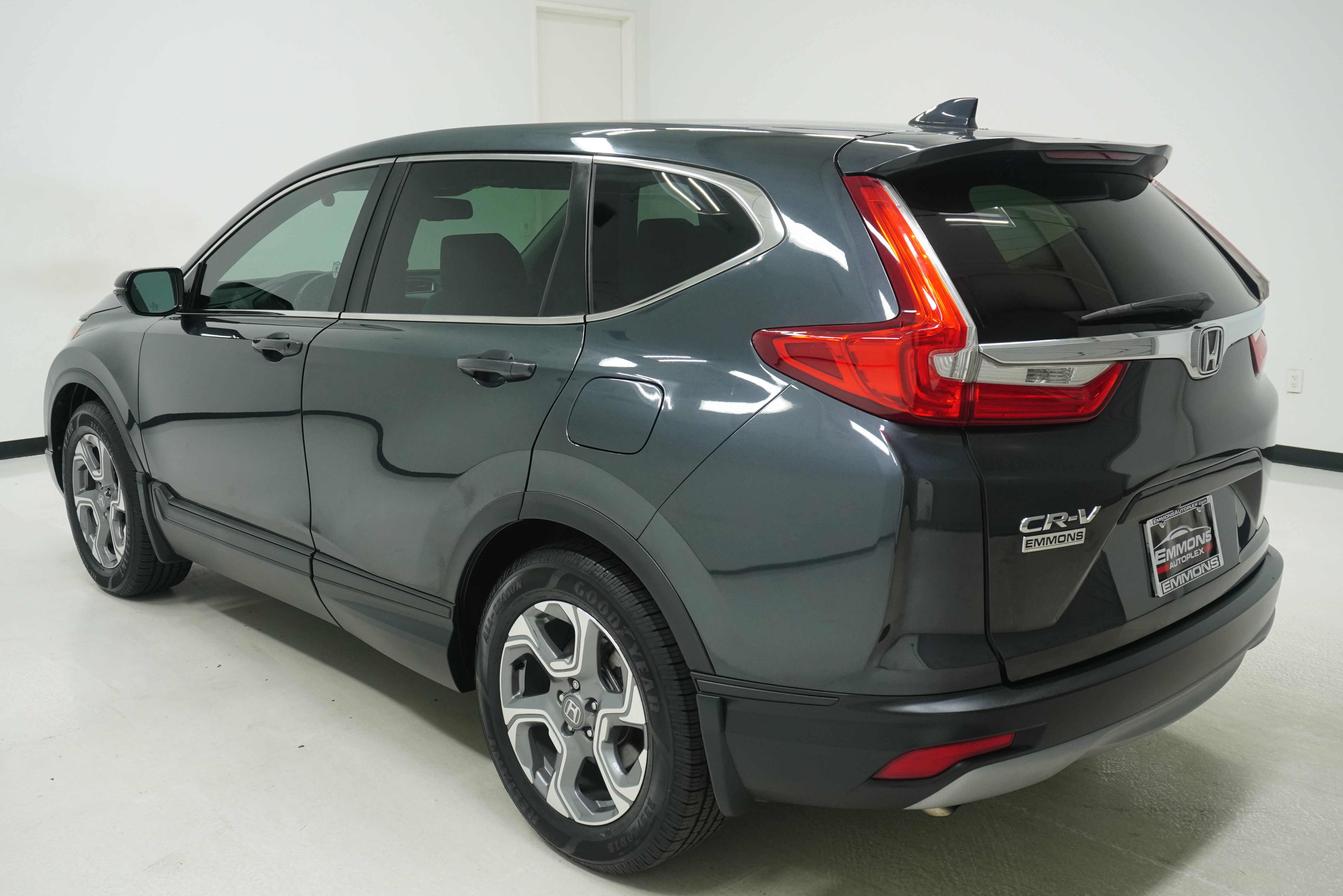 Used 2017 Honda CR-V EX-L image 6