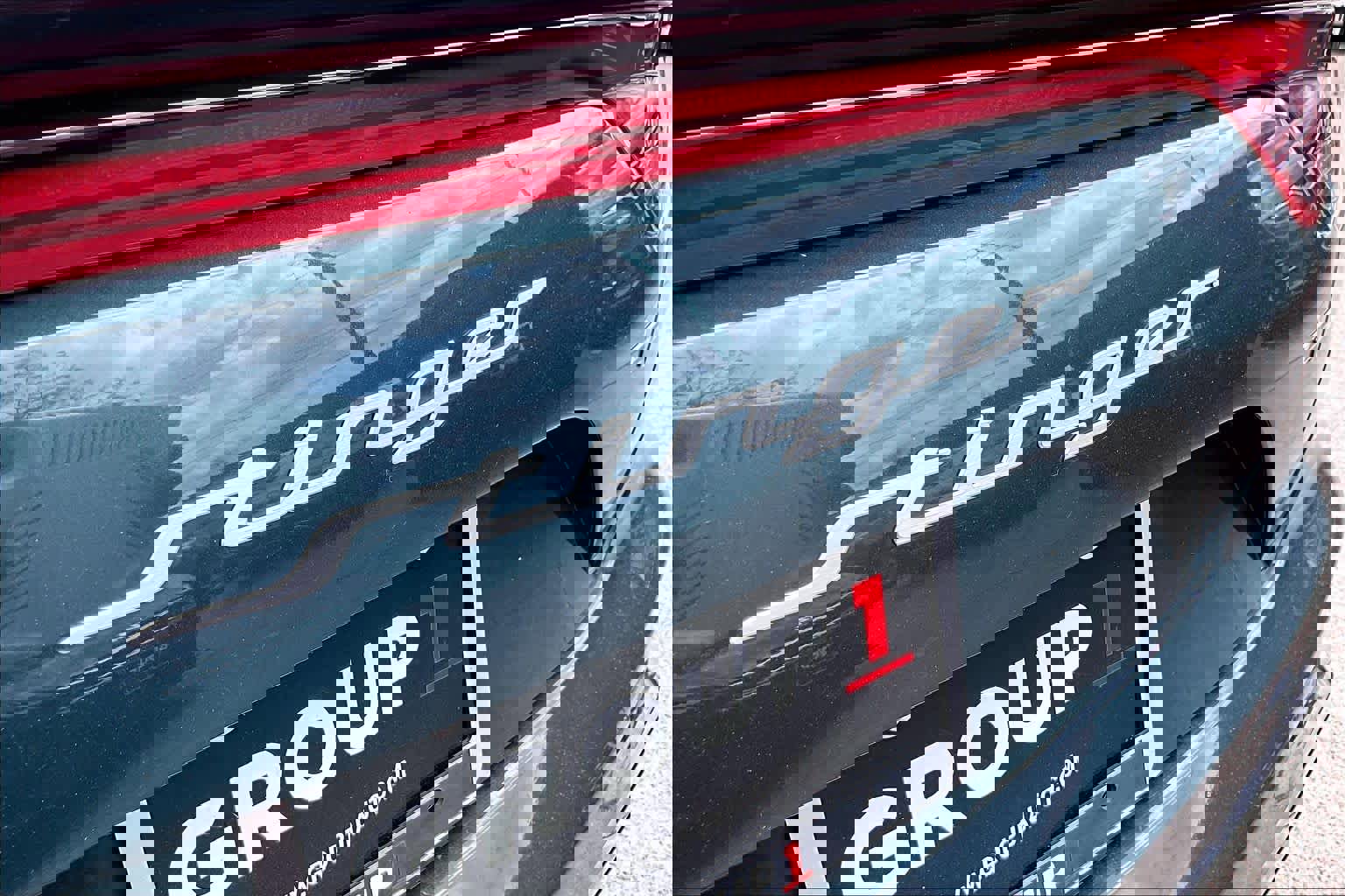 Used 2023 Kia Stinger GT2 image 31