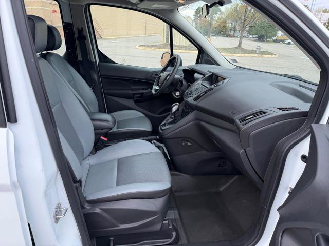 Used 2016 Ford Transit Connect XL FWD image 15