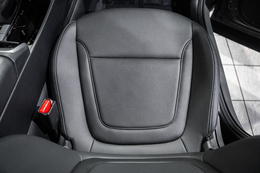 Used 2024 Hyundai Santa Cruz Night image 36