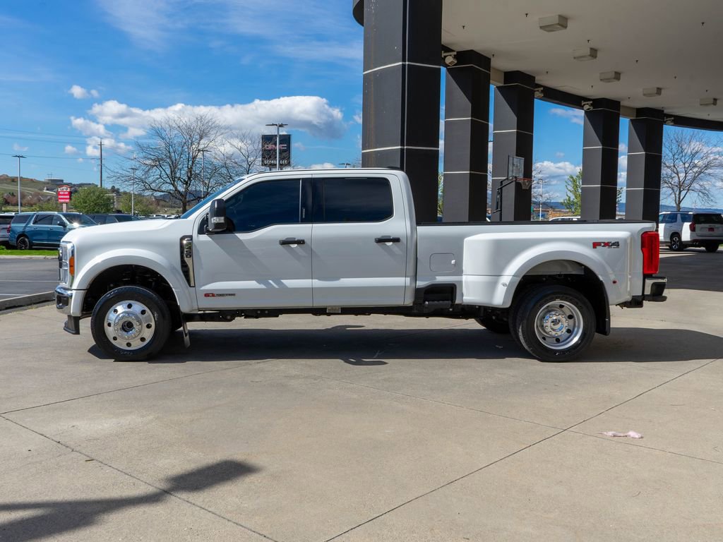 Used 2023 Ford F450 XLT w/ FX4 Off-Road Package AWD/4WD image 4