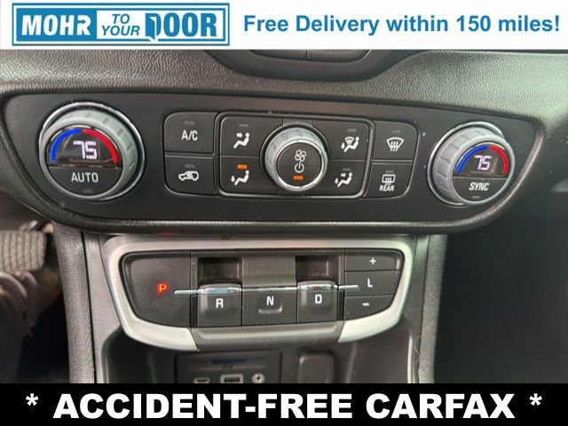 Used 2024 GMC Terrain SLT image 22