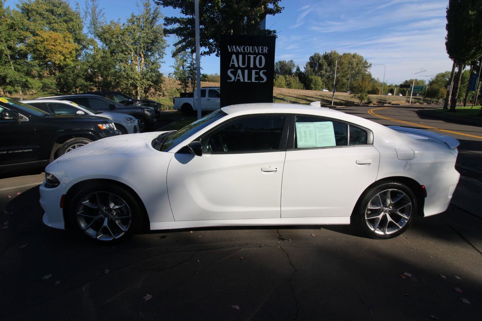 Used 2023 Dodge Charger GT image 2