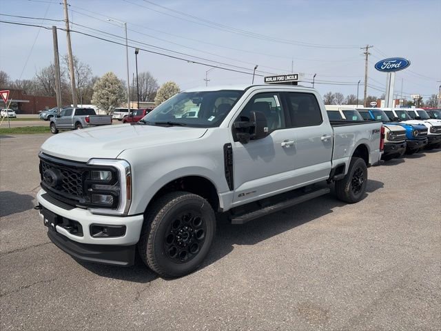 New 2026 Ford F250 XLT w/ XLT Premium Package AWD/4WD image 2