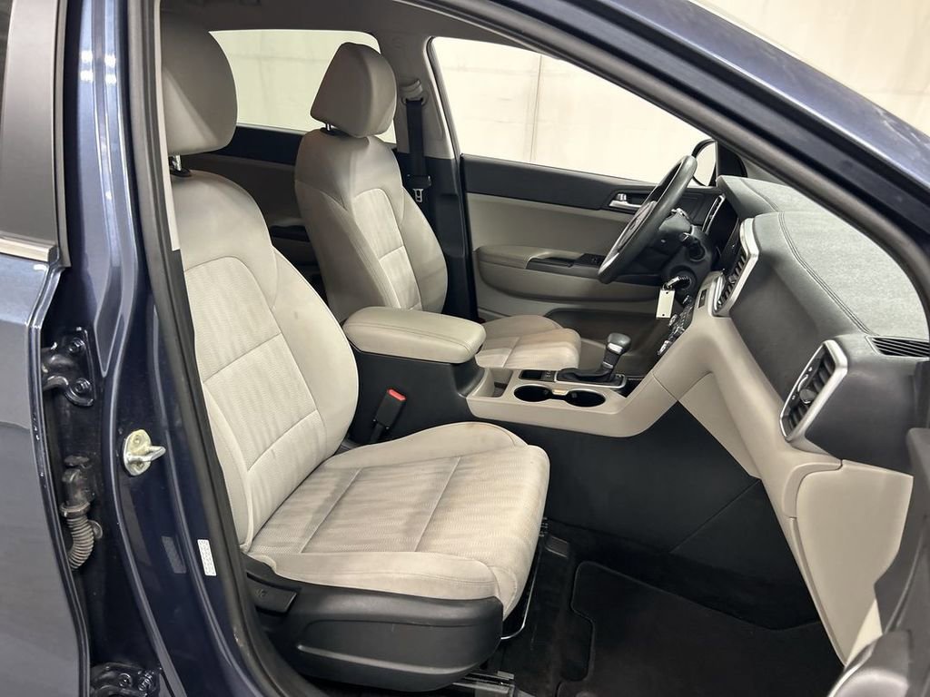 Used 2021 Kia Sportage LX AWD/4WD image 22
