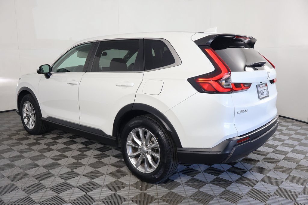 Used 2025 Honda CR-V EX image 6