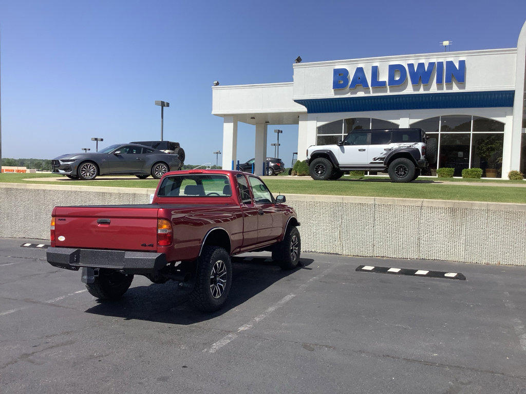 Used 1999 Toyota Tacoma 4x4 Xtracab V6 image 7