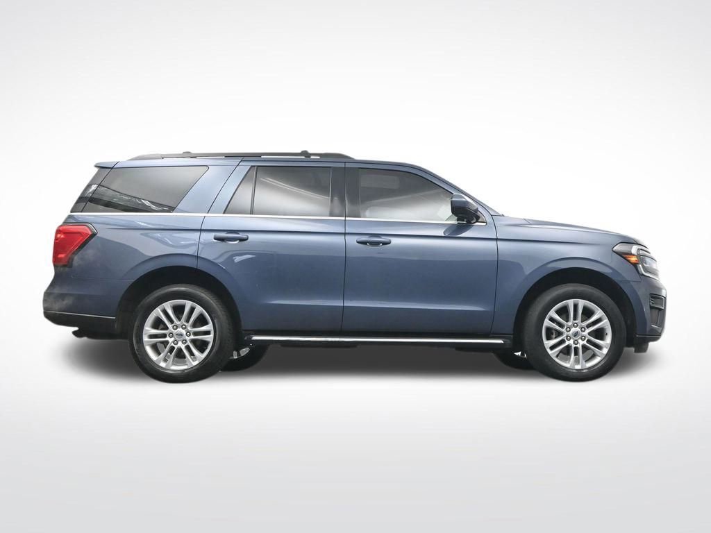 Used 2022 Ford Expedition XLT image 36