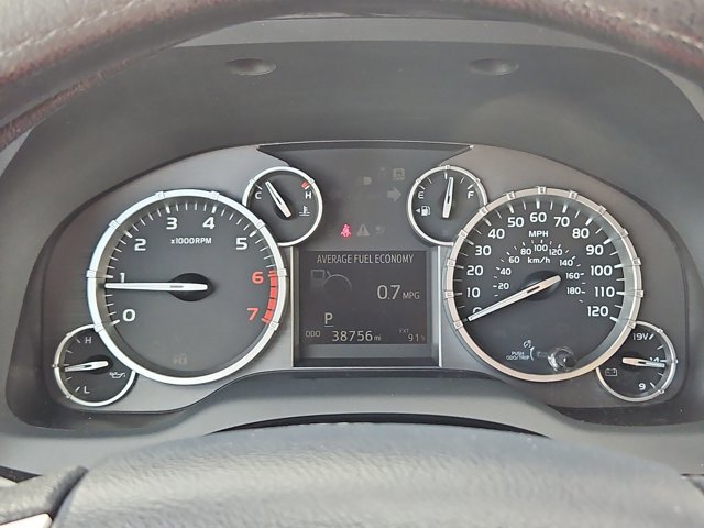 Used 2017 Toyota Tundra SR5 w/ TRD Off Road Package AWD/4WD image 11