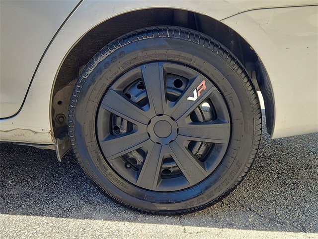 Used 2012 Toyota Yaris Sedan image 27