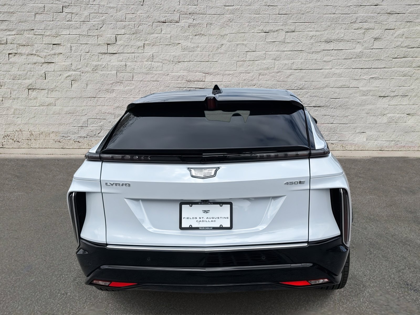New 2026 Cadillac Lyriq Premium Luxury w/ LPO, Floor Liner Package image 6