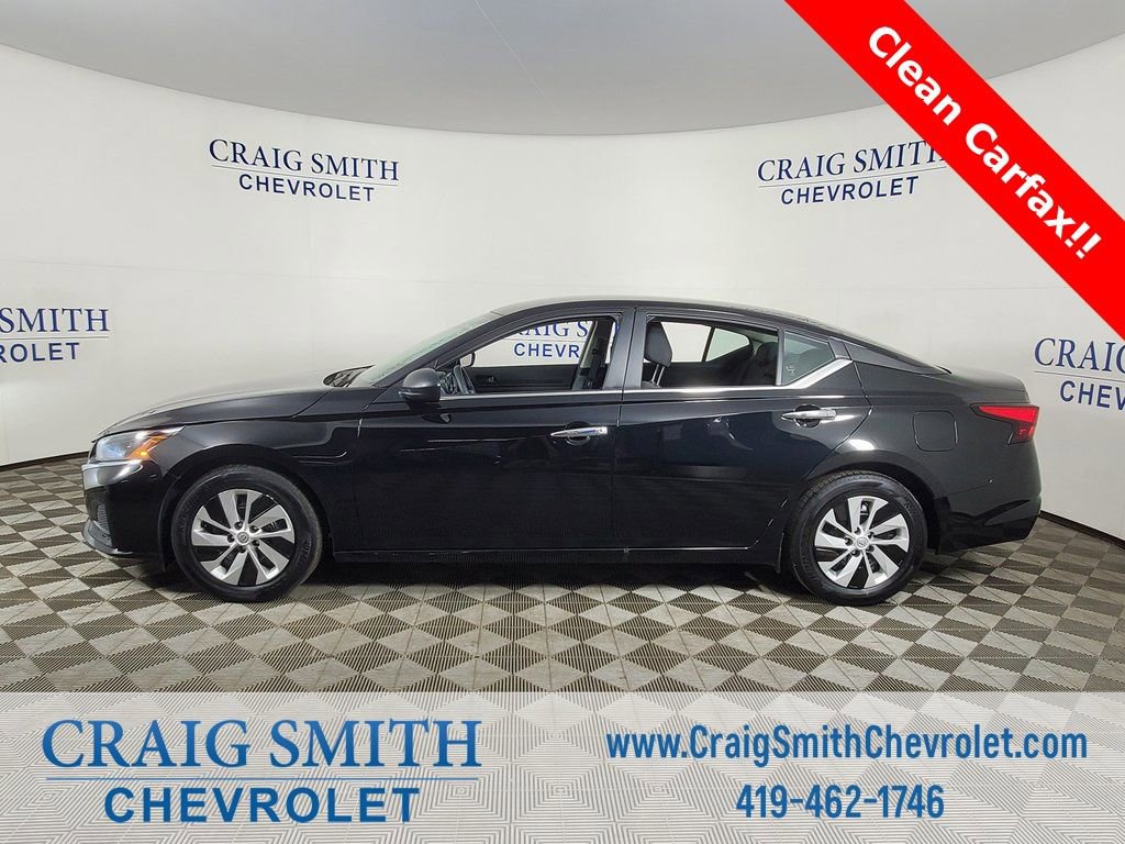 Used 2024 Nissan Altima 2.5 S image 2