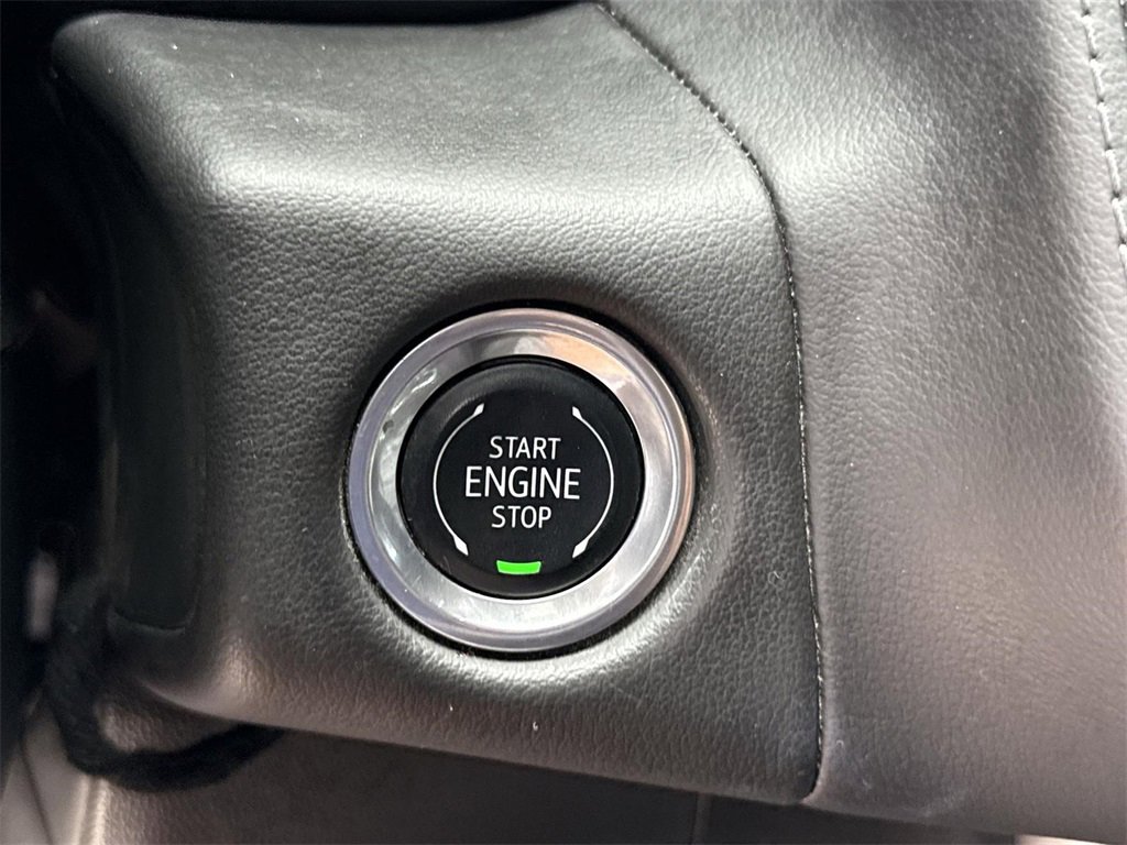 Used 2024 Chevrolet Tahoe LT image 15