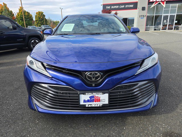 Used 2018 Toyota Camry XLE w/ Driver Assist Package image 9