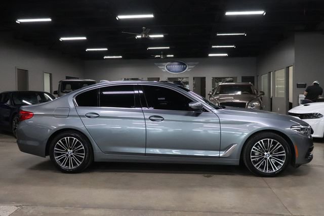 Used 2019 BMW 540i w/ Executive Package RWD image 6