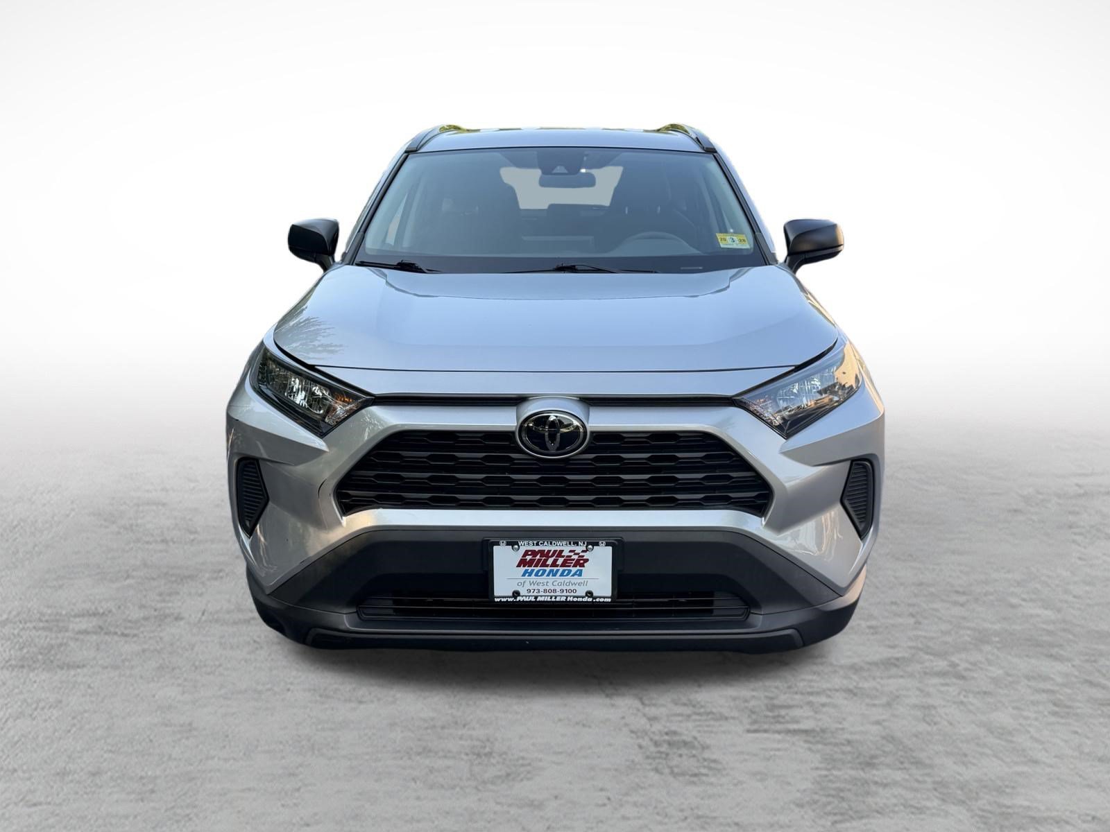 Used 2021 Toyota RAV4 LE AWD/4WD video 2