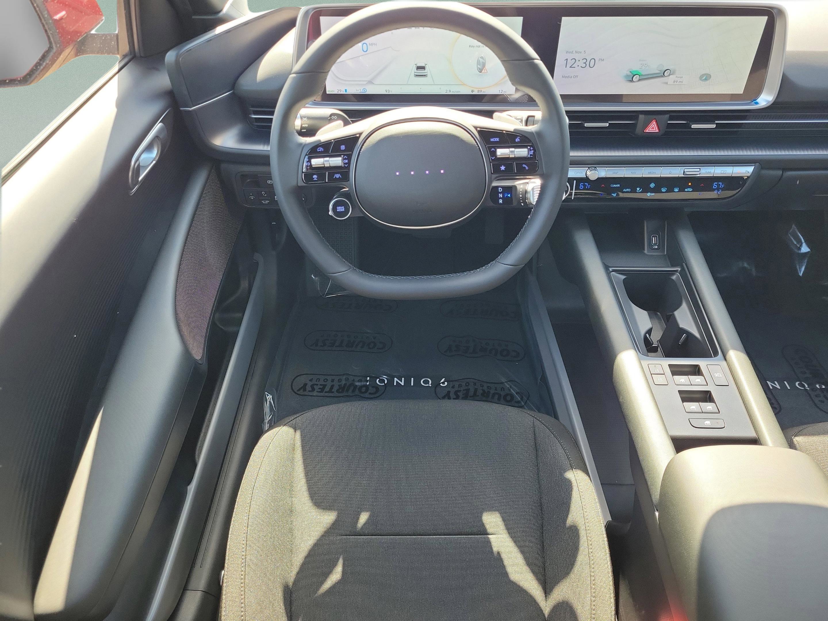 New 2025 Hyundai Ioniq 6 SE image 9