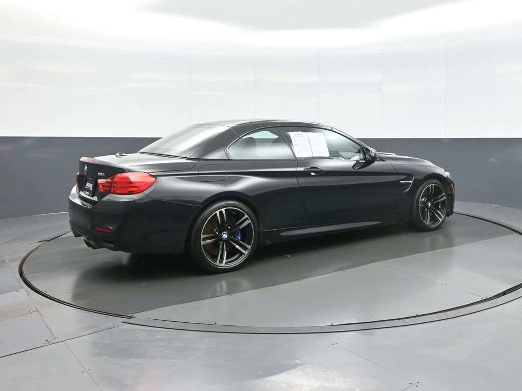Used 2015 BMW M4 Convertible image 7