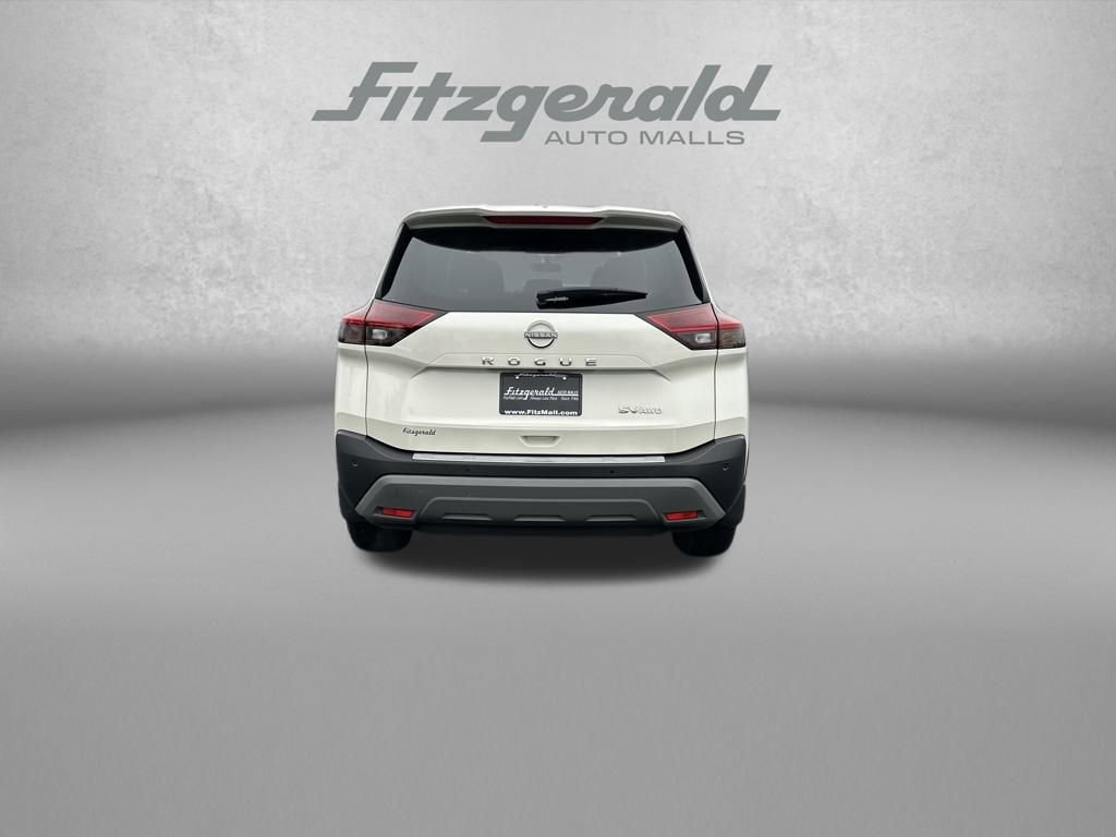 Used 2023 Nissan Rogue SV image 6