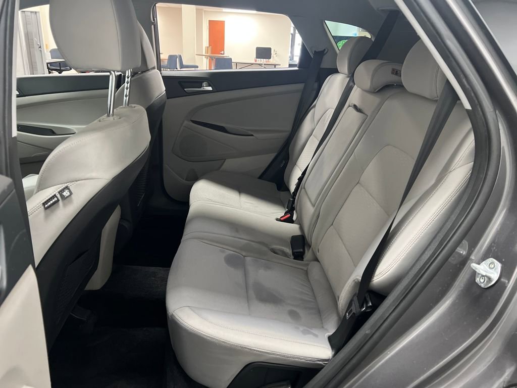 Used 2020 Hyundai Tucson SE image 27