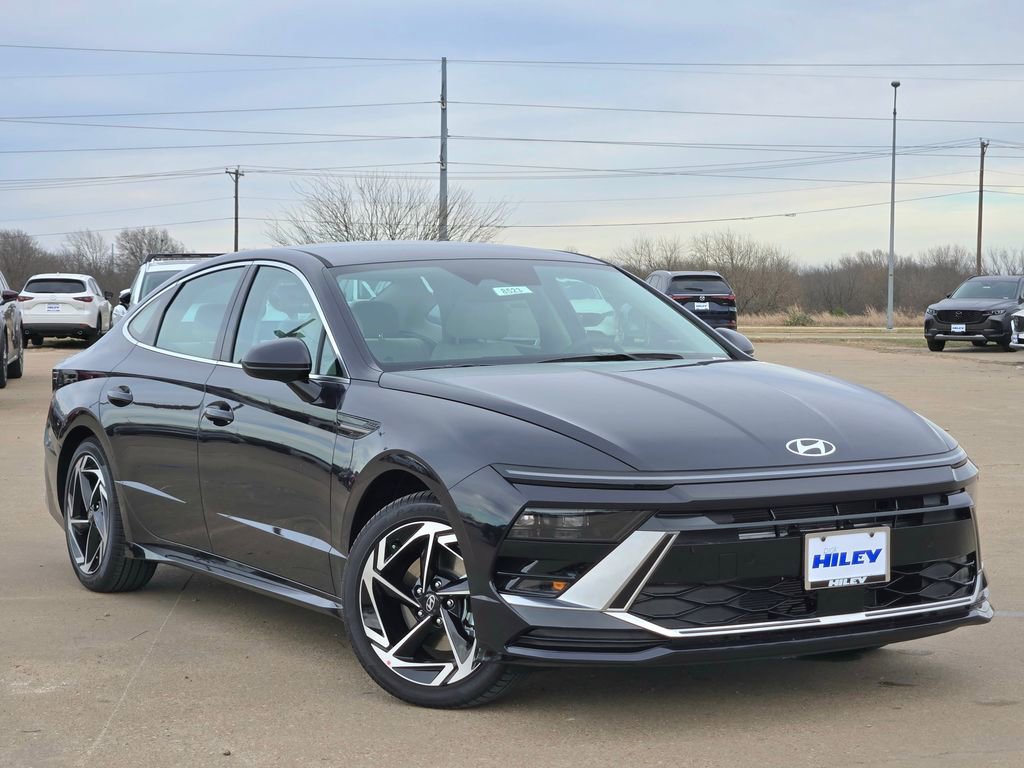 New 2026 Hyundai Sonata SEL image 1